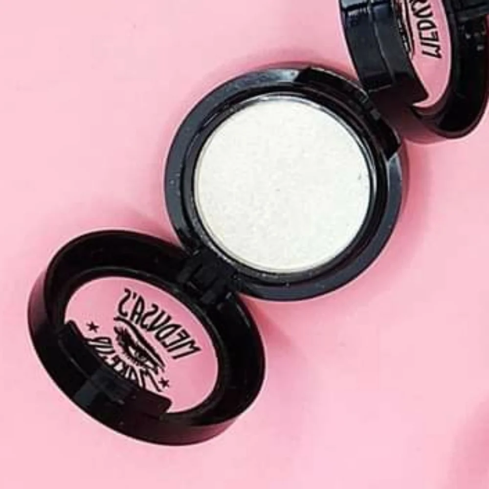 ELECTRO WHITE Medusa Makeup DISCONTINUED shadow NWT